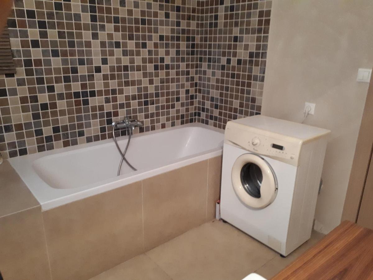 Utulny Apartman V Bratislava 15 외부 사진