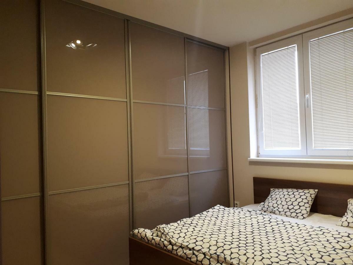 Utulny Apartman V Bratislava 15 외부 사진